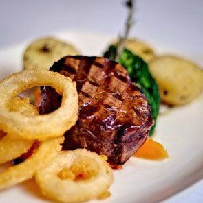 Grumpys Barefoot Bar, Steak & Seafood Grill - Restaurant Guide 0