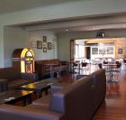 Commercial Hotel - Restaurant Guide