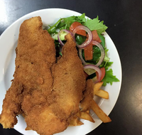 Lakes Creek Hotel - Restaurant Guide