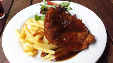 Railway Hotel - Restaurant Guide 3