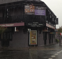 Royal Inn Hotel Waratah - Restaurant Guide