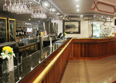 The Grand Hotel - Restaurant Guide 4