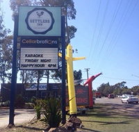 Settlers Inn Hotel - Restaurant Guide