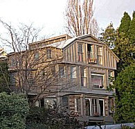 The Last Villa - Restaurant Guide