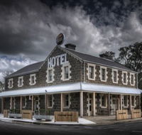 Inverleigh Hotel - Restaurant Guide