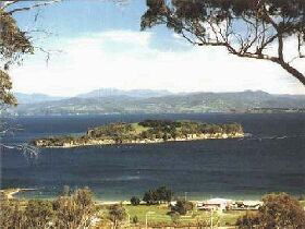 Hotel Bruny - Restaurant Guide 0