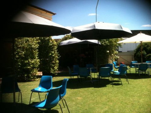 Blyth Hotel - Restaurant Guide 0