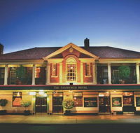 Tom Price Hotel - Restaurant Guide