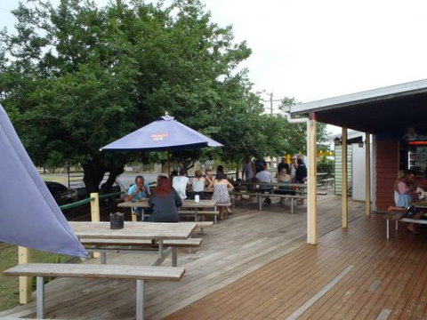 Maidenwell Hotel - Restaurant Guide 2
