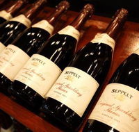 Empire Bay Cellars - Restaurant Guide