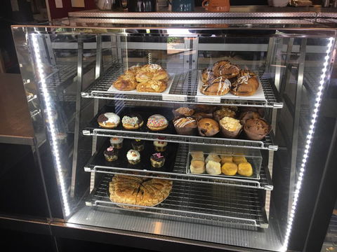 MiCakes Cafe - Restaurant Guide 0