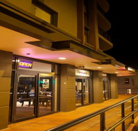 Yiamas Greek Taverna - Restaurant Guide