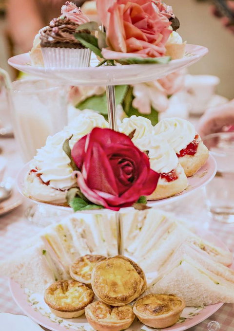 A Deja-Vu Experience - Restaurant Guide 0