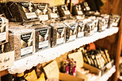 A Deja-Vu Experience - Restaurant Guide 1