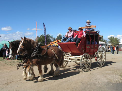 19th Annual Old Wheels In Motion Rally - Restaurant Guide 2