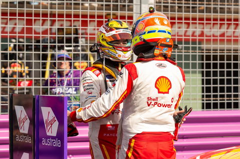 BetEasy Darwin Triple Crown Supercars - Restaurant Guide 0
