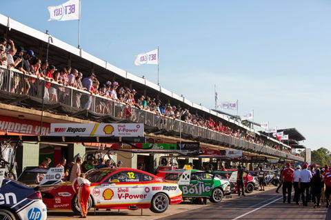 BetEasy Darwin Triple Crown Supercars - Restaurant Guide 1