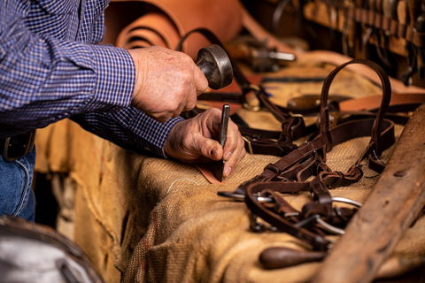 Bridle Making Workshop - Restaurant Guide 1