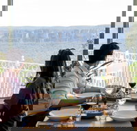 Christmas Day Lunch at The Lookout Echo Point - Restaurant Guide