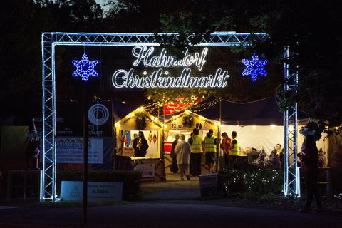 Hahndorf Christmas Market Walking Tours - Restaurant Guide 0