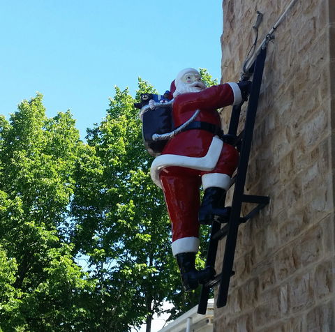 Hahndorf Christmas Market Walking Tours - Restaurant Guide 1