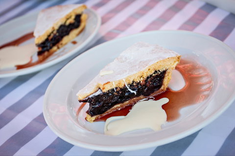 Young Cherry Blossom Long Lazy Lunch - Restaurant Guide 2