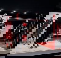 Collecting Comme - Restaurant Guide