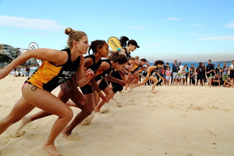 Henry Blooms Bondi Barefoot - Restaurant Guide 0