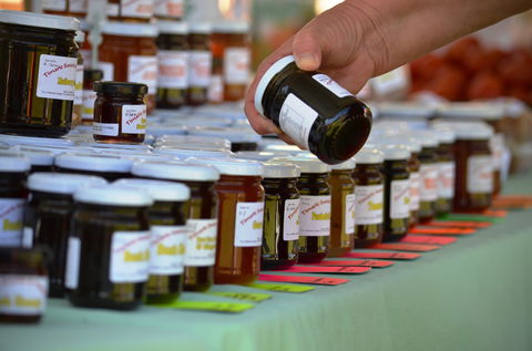 QCWA Sunday Markets - Restaurant Guide 0
