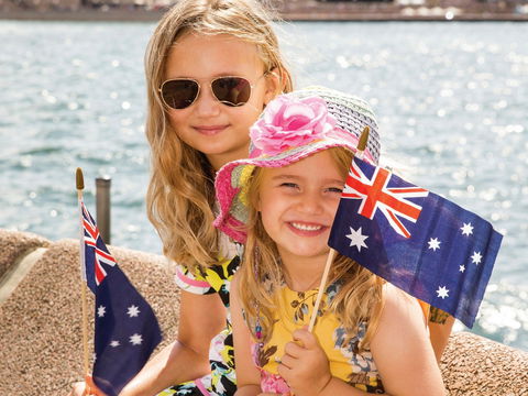 Australia Day Fireworks Dinner Cruise - Restaurant Guide 2