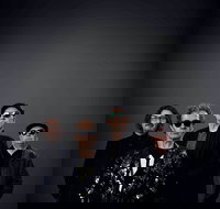 Choirboys The hits  6-pack of Bruce Springsteen - Restaurant Guide