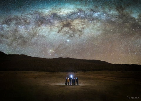 Milky Way Photography Workshop With Ari Rex - Restaurant Guide 0
