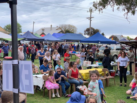 Nhill Lions Community Market - Restaurant Guide 2