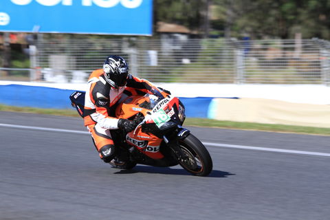 QR Moto Ride Days At Queensland Raceways! - Restaurant Guide 1