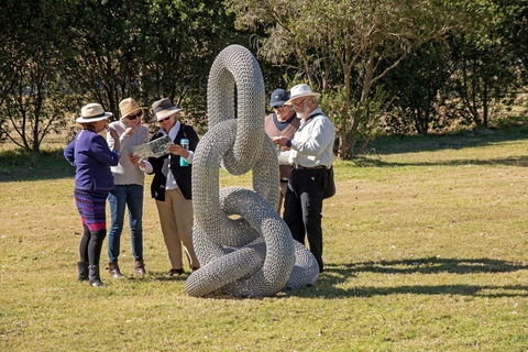 Sculpture For Clyde - Outdoor Exhibition - Restaurant Guide 0