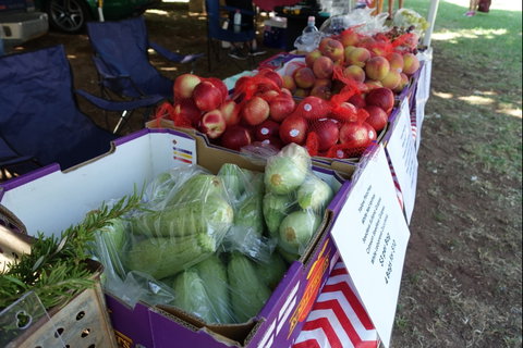 Swan Hill Farmers Market - Restaurant Guide 2