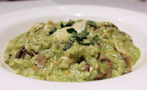 Biviano's At Windsor - Restaurant Guide 17