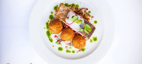 Omeros On The Beach - Restaurant Guide 3