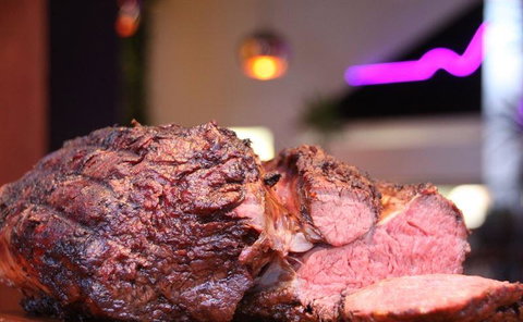 Rhonda's Bar - Restaurant Guide 6