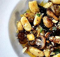 Sandbar - Restaurant Guide