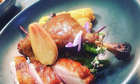 Au Pear - Restaurant Guide 0