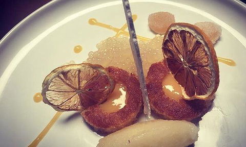 Au Pear - Restaurant Guide 1