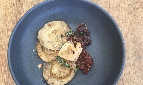 Au Pear - Restaurant Guide 2