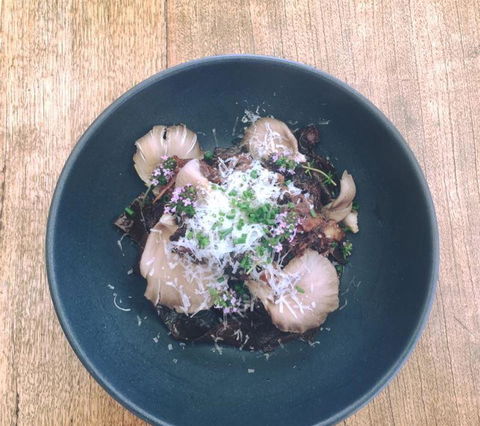 Au Pear - Restaurant Guide 7