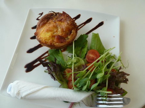 Frederick's Cafe - Restaurant Guide 0