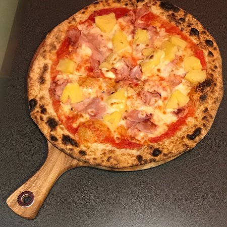 Stone Guru Pizza & Pasta - Restaurant Guide 0