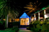 Doyles Deck and  Bistro