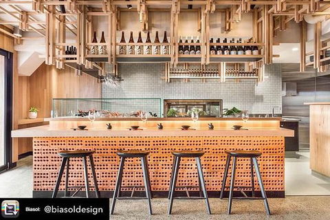 Y14 Japanese Seafood Kitchen & Bar - Restaurant Guide 0