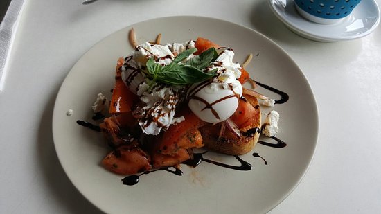 Eira Cafe Lounge Bar Eltham