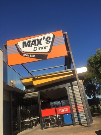 Max's Diner - Restaurant Guide 0